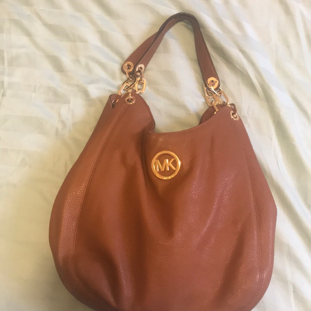 Michael Kors Hobo
